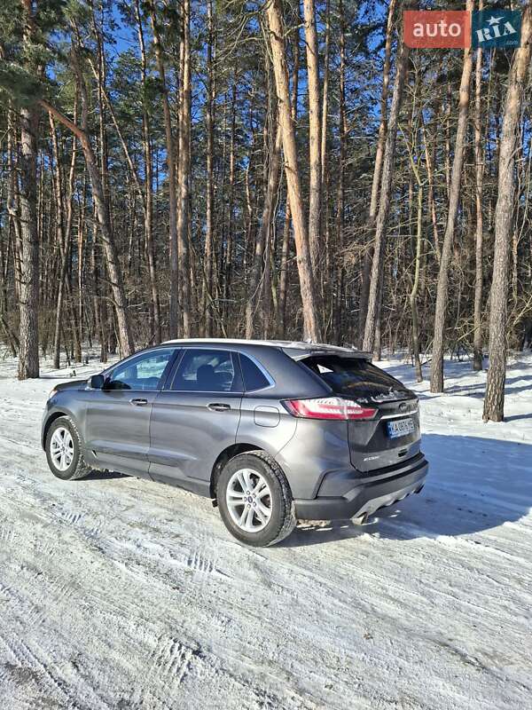 Позашляховик / Кросовер Ford Edge 2019 в Броварах