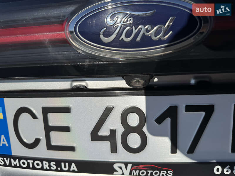 Внедорожник / Кроссовер Ford Edge 2015 в Черновцах