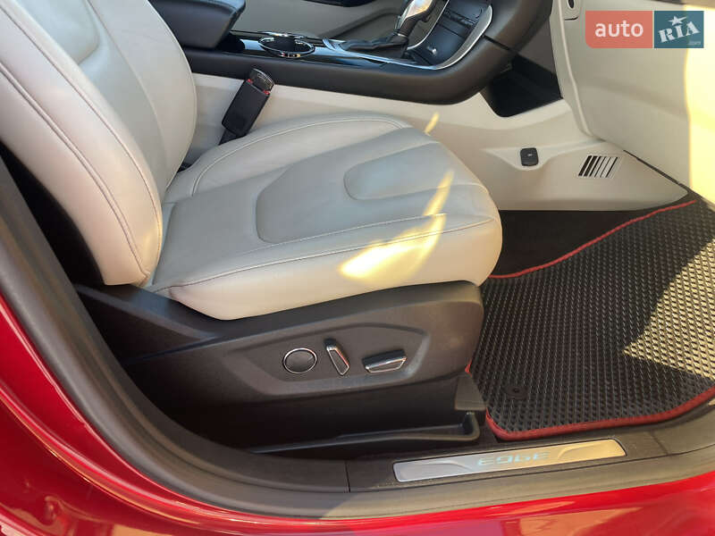 Позашляховик / Кросовер Ford Edge 2018 в Миргороді фото 31 Позашляховик / Кросовер Ford Edge 2018 в Миргороді