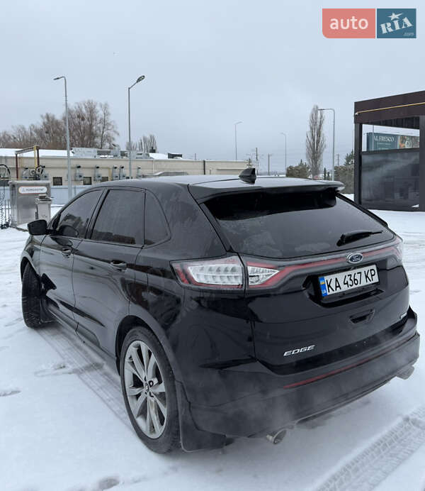 Позашляховик / Кросовер Ford Edge 2016 в Києві