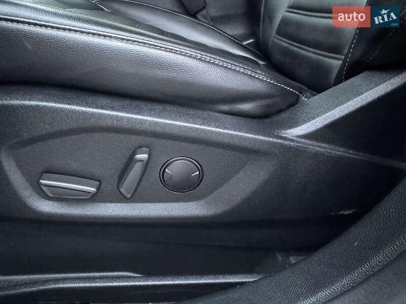 Позашляховик / Кросовер Ford Edge 2019 в Києві фото 34 Позашляховик / Кросовер Ford Edge 2019 в Києві