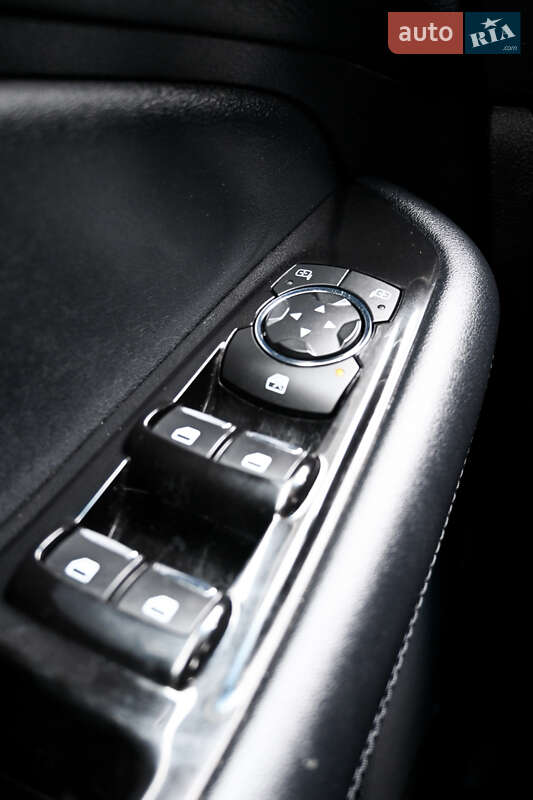 Внедорожник / Кроссовер Ford Edge 2018 в Луцке фото 34 Внедорожник / Кроссовер Ford Edge 2018 в Луцке