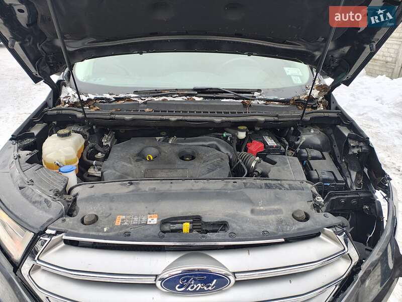 Позашляховик / Кросовер Ford Edge 2016 в Рівному