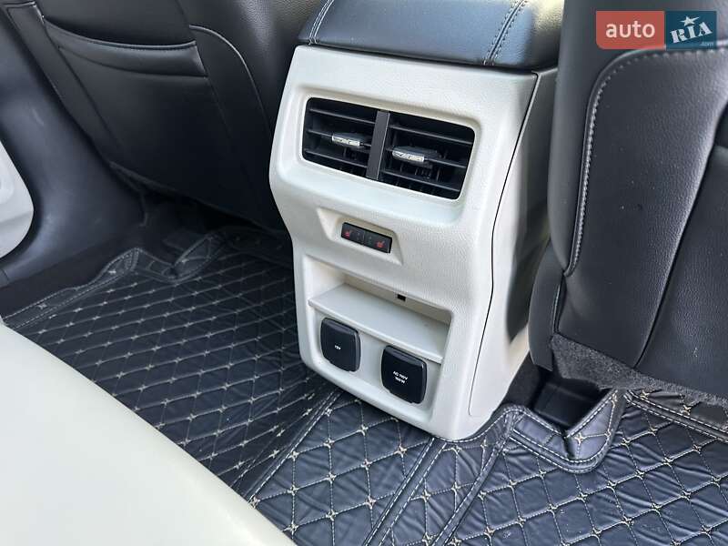 Внедорожник / Кроссовер Ford Edge 2020 в Харькове фото 27 Внедорожник / Кроссовер Ford Edge 2020 в Харькове