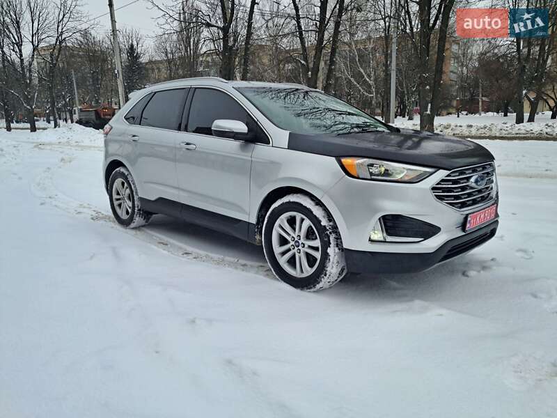 Позашляховик / Кросовер Ford Edge 2019 в Рівному