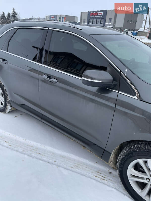 Позашляховик / Кросовер Ford Edge 2019 в Радехові