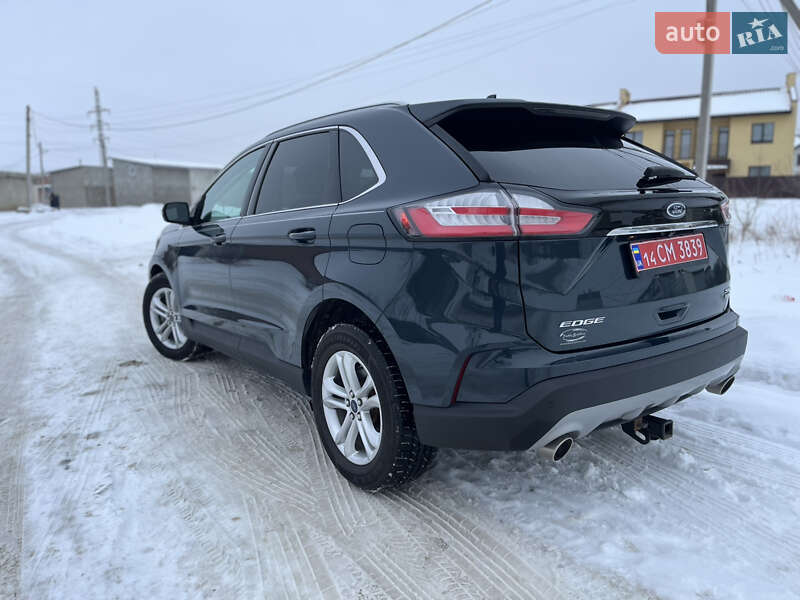 Позашляховик / Кросовер Ford Edge 2019 в Стрию