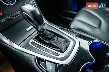 Позашляховик / Кросовер Ford Edge 2016 в Києві