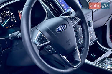 Позашляховик / Кросовер Ford Edge 2020 в Києві