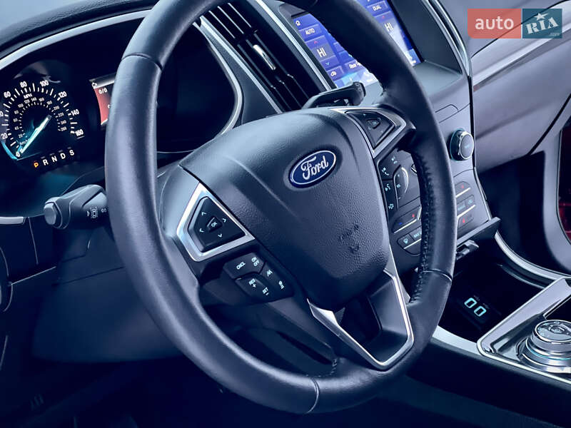 Внедорожник / Кроссовер Ford Edge 2020 в Киеве