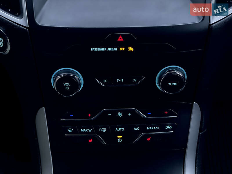 Внедорожник / Кроссовер Ford Edge 2020 в Киеве