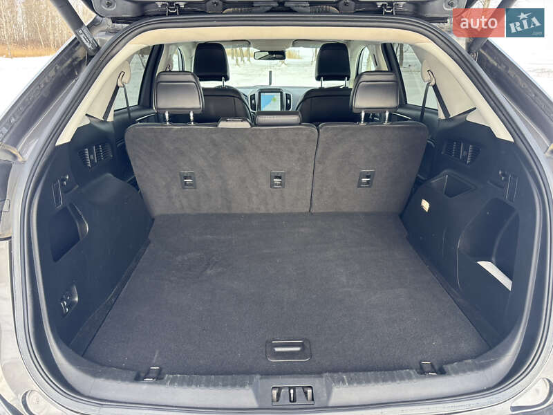 Позашляховик / Кросовер Ford Edge 2022 в Черкасах фото 13 Позашляховик / Кросовер Ford Edge 2022 в Черкасах