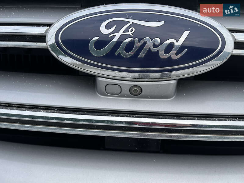 Внедорожник / Кроссовер Ford Edge 2017 в Киеве