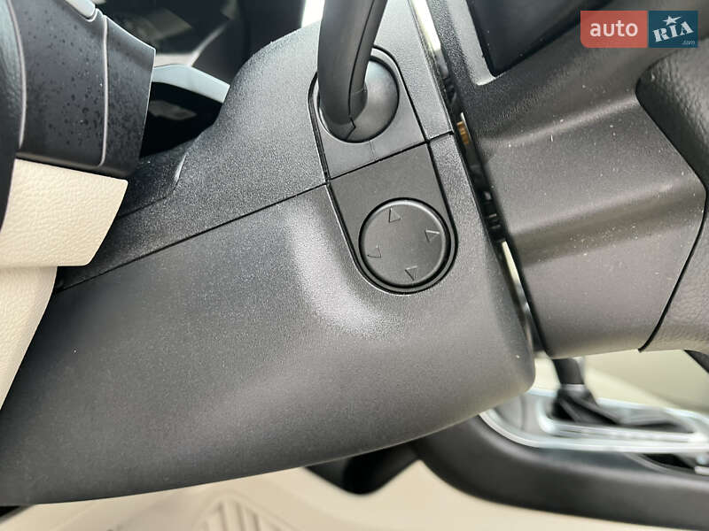 Внедорожник / Кроссовер Ford Edge 2017 в Киеве