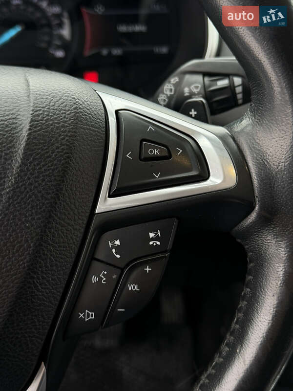 Позашляховик / Кросовер Ford Edge 2015 в Києві