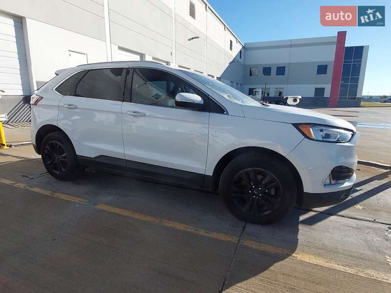 Позашляховик / Кросовер Ford Edge 2020 в Рівному