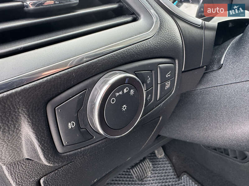 Внедорожник / Кроссовер Ford Edge 2019 в Киеве