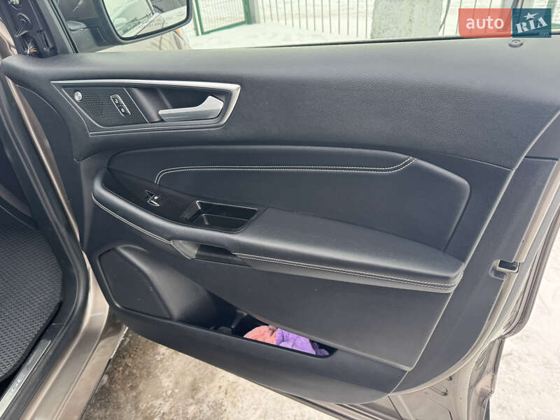 Внедорожник / Кроссовер Ford Edge 2019 в Киеве