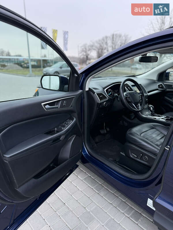 Позашляховик / Кросовер Ford Edge 2016 в Вознесенську