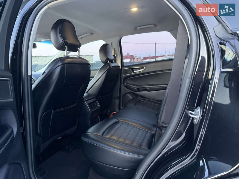 Внедорожник / Кроссовер Ford Edge 2019 в Дубно