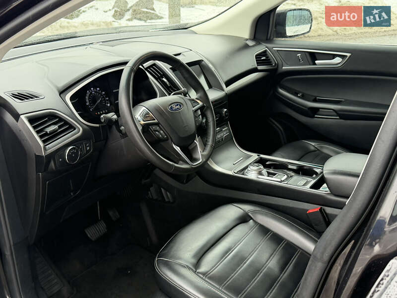 Внедорожник / Кроссовер Ford Edge 2019 в Дубно