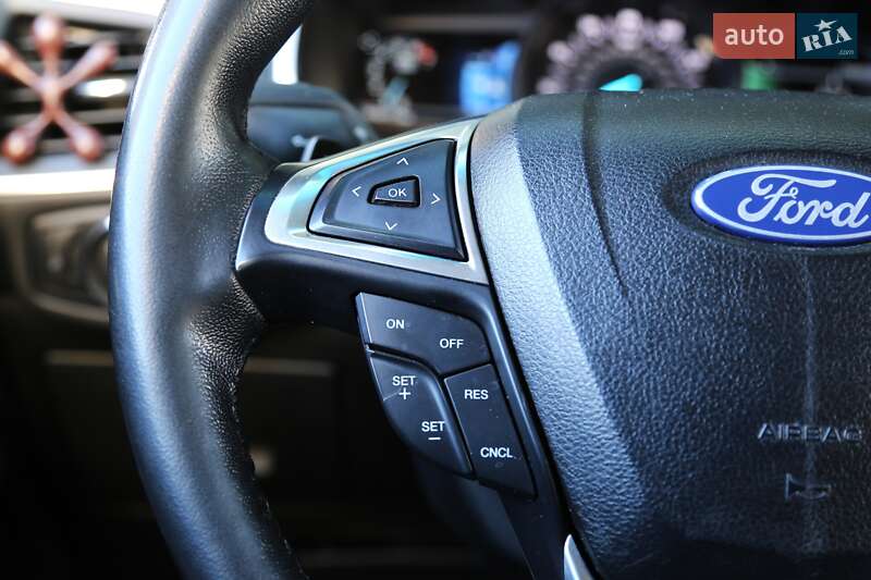 Внедорожник / Кроссовер Ford Edge 2016 в Киеве