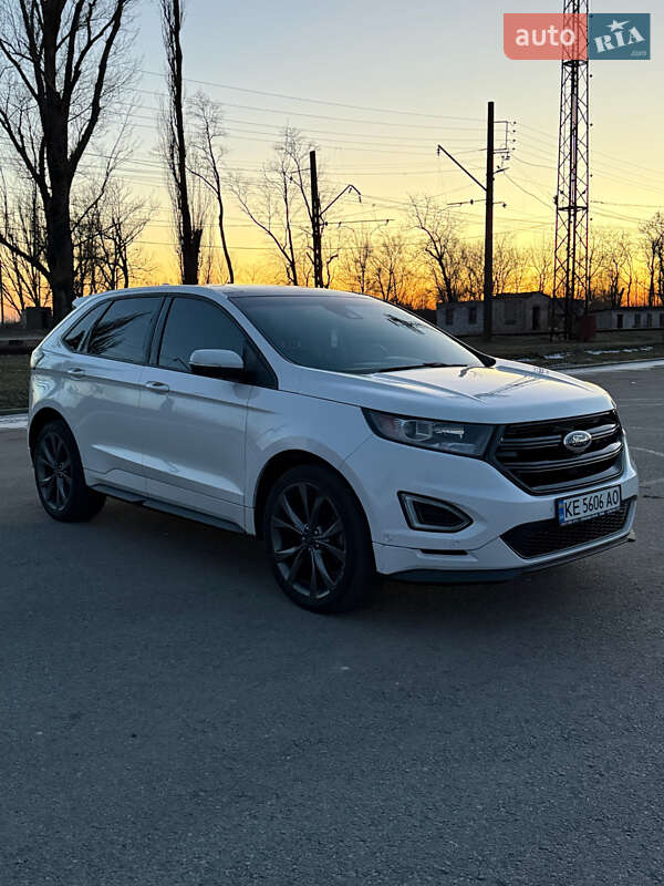 Внедорожник / Кроссовер Ford Edge 2016 в Днепре