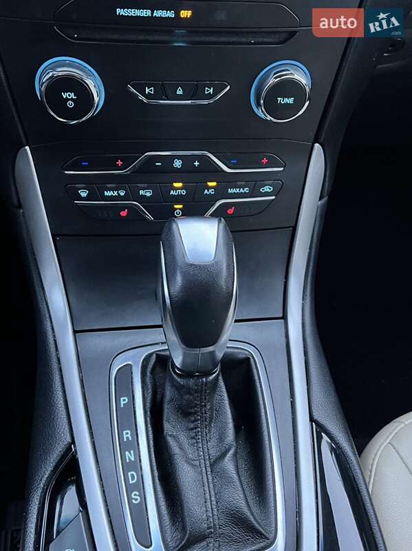 Внедорожник / Кроссовер Ford Edge 2016 в Киеве