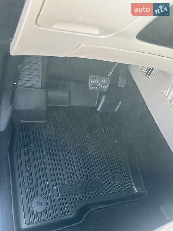 Позашляховик / Кросовер Ford Edge 2020 в Чернівцях фото 8 Позашляховик / Кросовер Ford Edge 2020 в Чернівцях