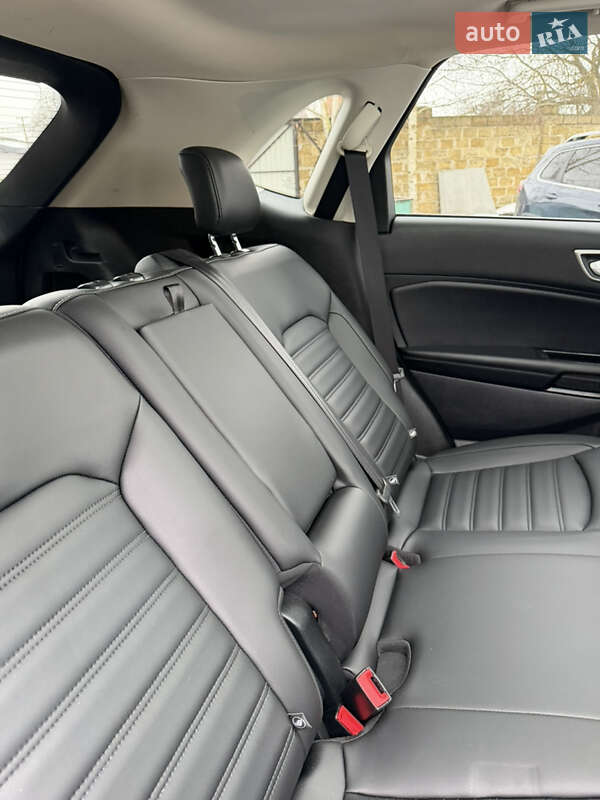 Внедорожник / Кроссовер Ford Edge 2020 в Дубно