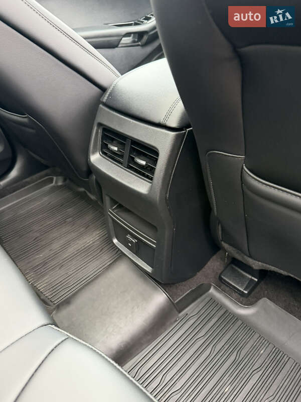 Внедорожник / Кроссовер Ford Edge 2020 в Дубно