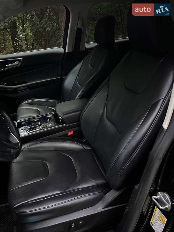 Внедорожник / Кроссовер Ford Edge 2019 в Киеве