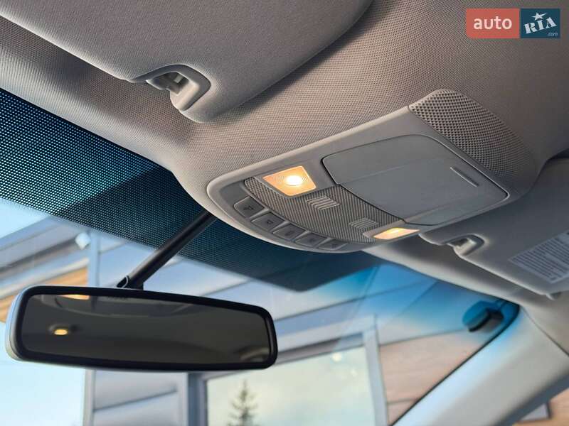 Позашляховик / Кросовер Ford Edge 2017 в Рівному