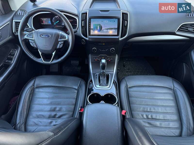 Позашляховик / Кросовер Ford Edge 2017 в Рівному