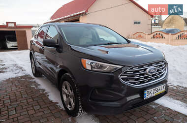 Позашляховик / Кросовер Ford Edge 2021 в Дубні