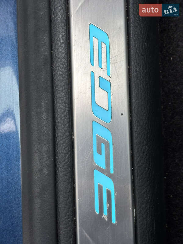 Позашляховик / Кросовер Ford Edge 2017 в Дубні фото 16 Позашляховик / Кросовер Ford Edge 2017 в Дубні