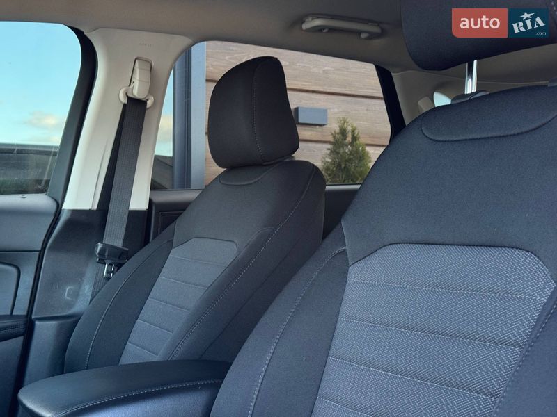 Позашляховик / Кросовер Ford Edge 2021 в Рівному