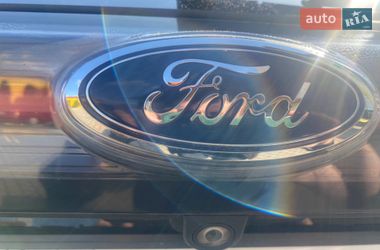 Позашляховик / Кросовер Ford Edge 2017 в Трускавці