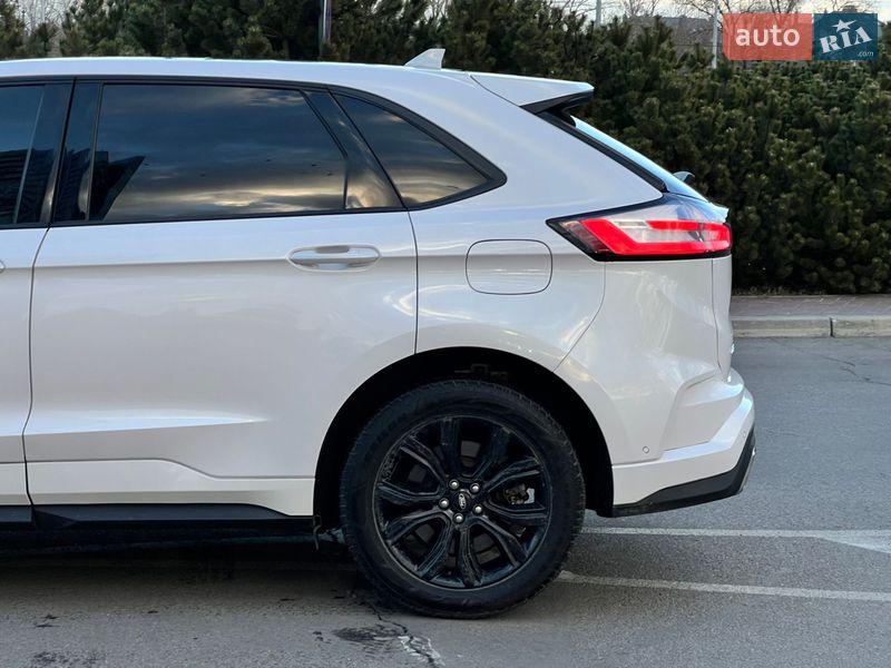 Внедорожник / Кроссовер Ford Edge 2019 в Киеве