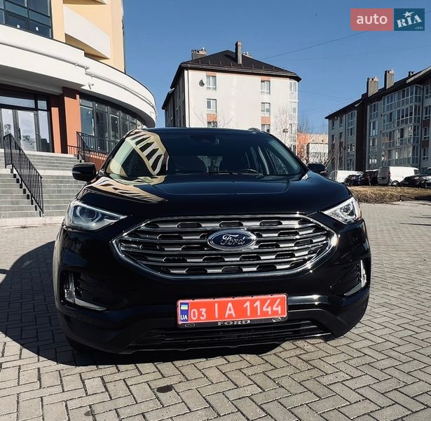 Внедорожник / Кроссовер Ford Edge 2019 в Ровно