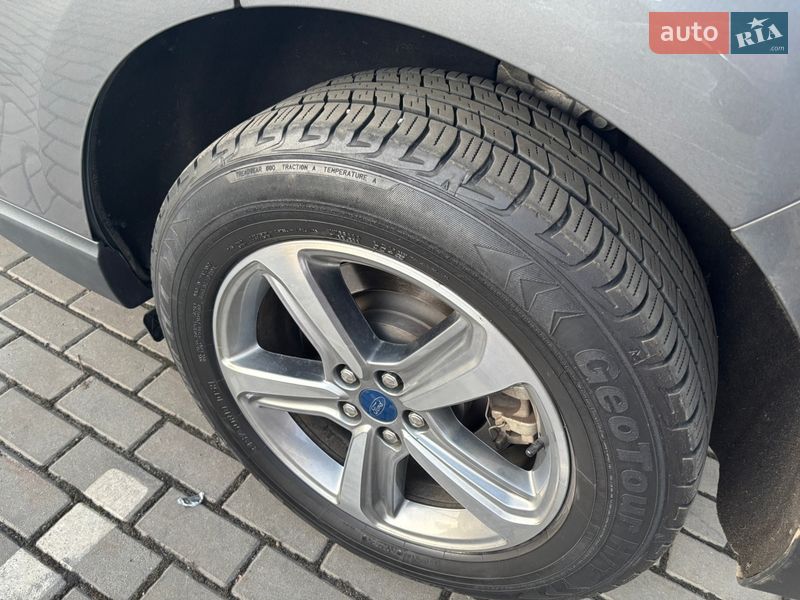 Позашляховик / Кросовер Ford Edge 2022 в Черкасах