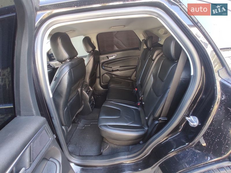Позашляховик / Кросовер Ford Edge 2021 в Рівному