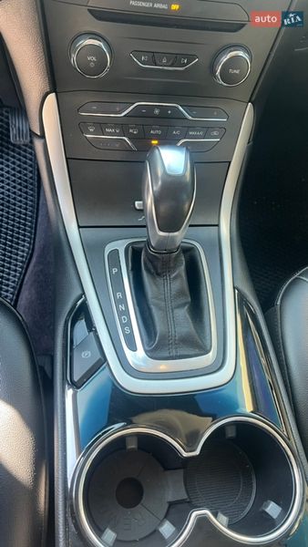 Внедорожник / Кроссовер Ford Edge 2015 в Белой Церкви