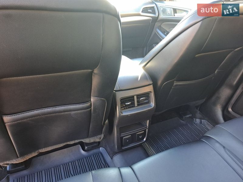 Позашляховик / Кросовер Ford Edge 2018 в Южноукраїнську
