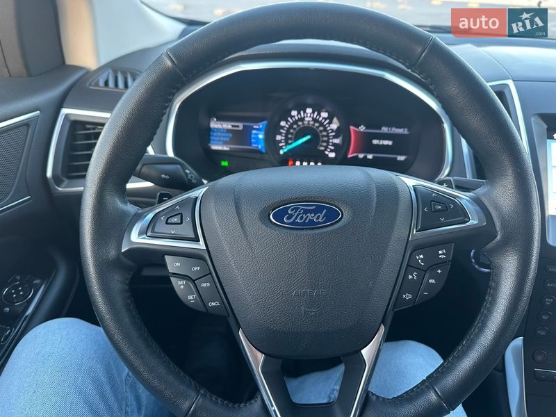 Внедорожник / Кроссовер Ford Edge 2017 в Львове