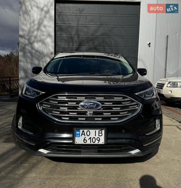 Внедорожник / Кроссовер Ford Edge 2018 в Ужгороде
