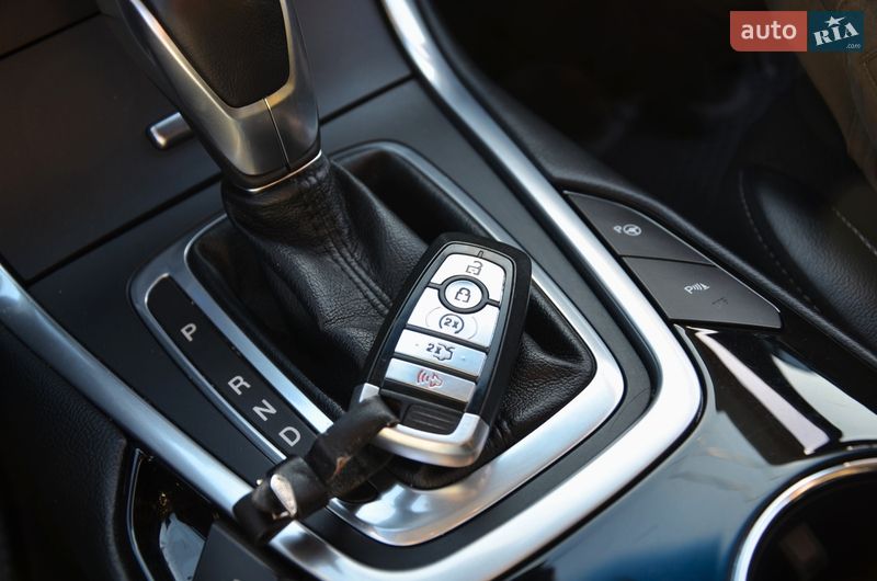 Внедорожник / Кроссовер Ford Edge 2018 в Киеве