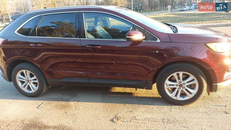 Позашляховик / Кросовер Ford Edge 2020 в Києві