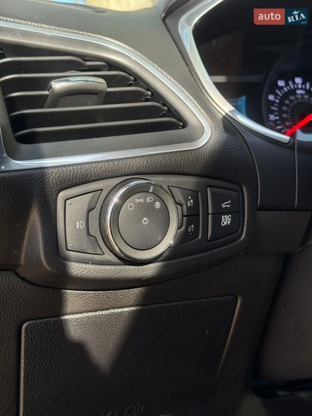 Позашляховик / Кросовер Ford Edge 2019 в Сумах