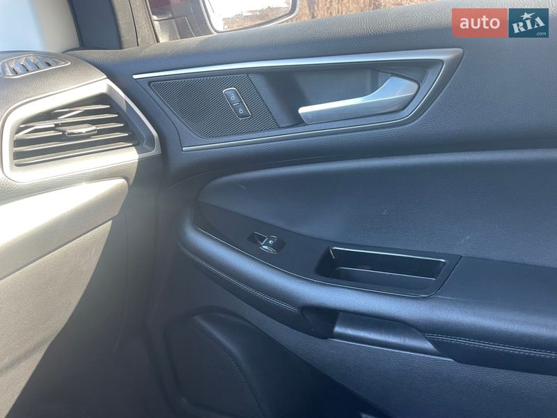 Позашляховик / Кросовер Ford Edge 2016 в Білій Церкві